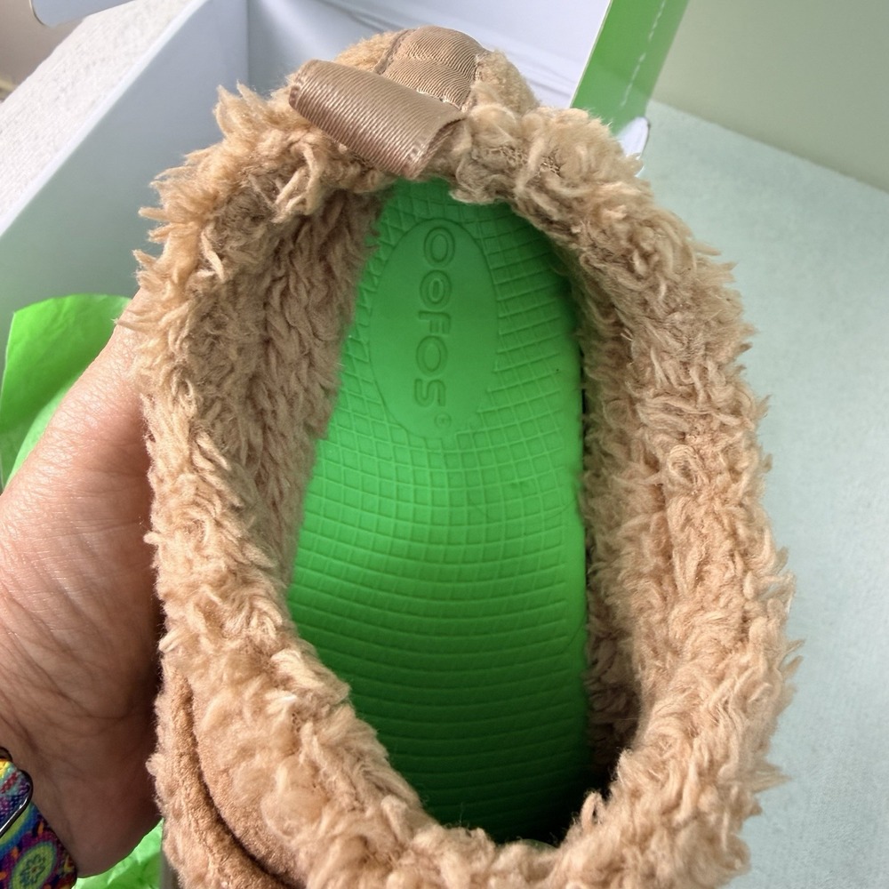 OOFOS OOcoozie Low Recovery Shoe Tan Chocolate Womens Size 7 Slip On Comfort - Picture 6 of 9